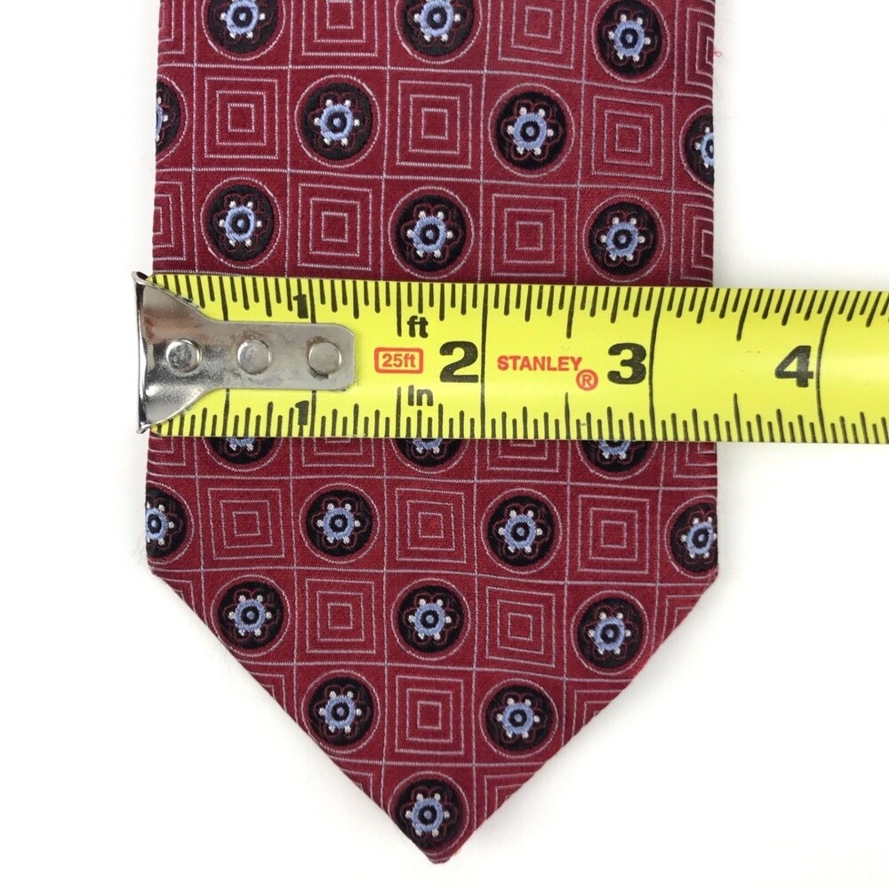 JoS. A. BANK Signature Collection Tie Red Foulard Geometric 100% Silk Necktie - Picture 8 of 9